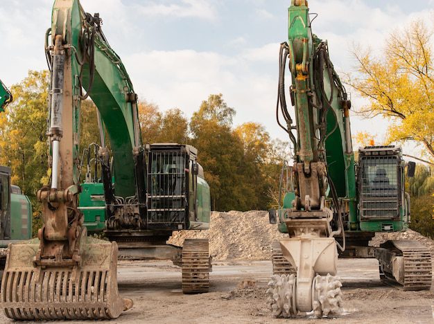 Diferența dintre săpătura manuală și săpătura mecanizată